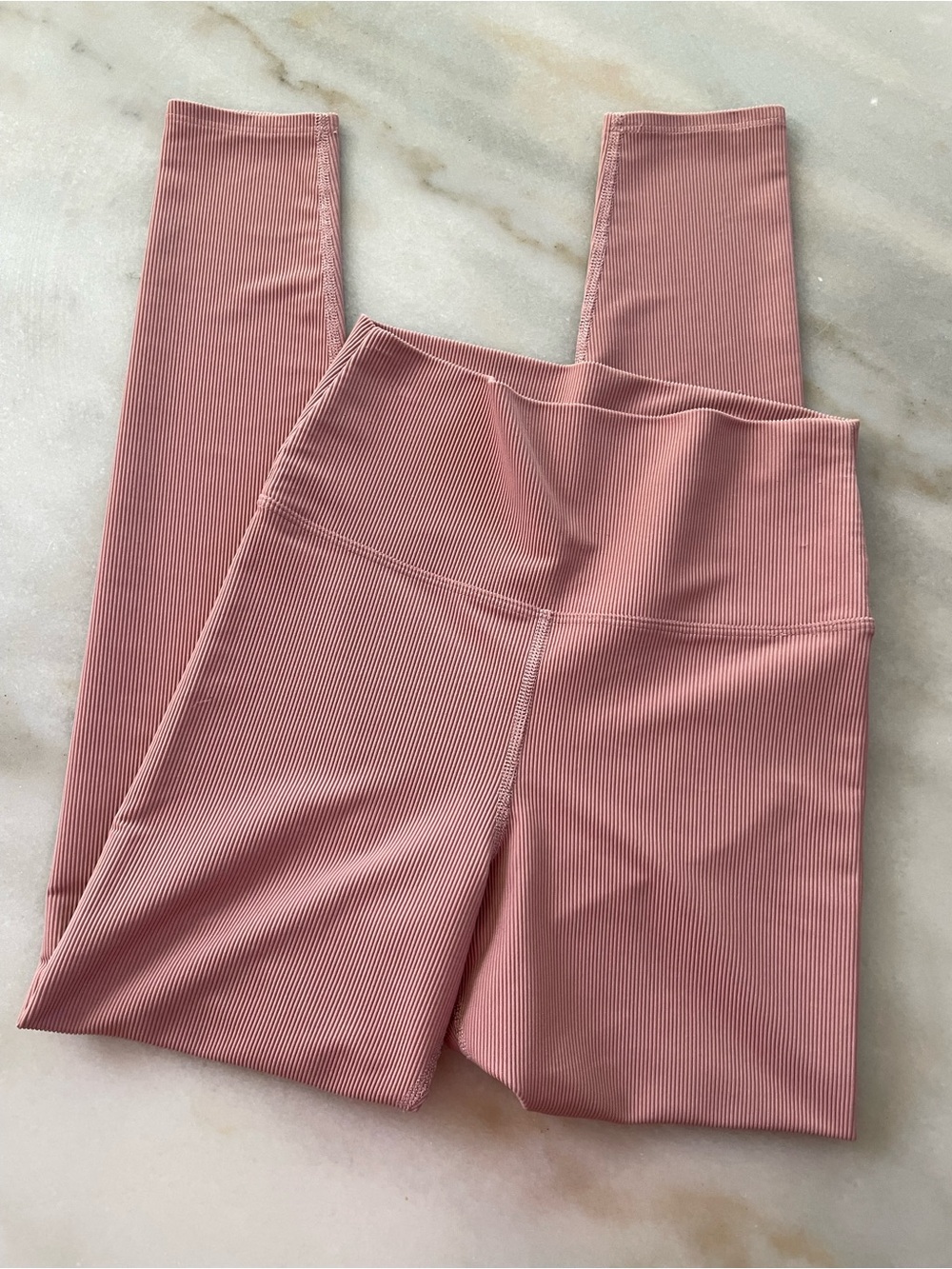Beach Riot High-Waist Ribbed Leggings in Dusty Rose size M